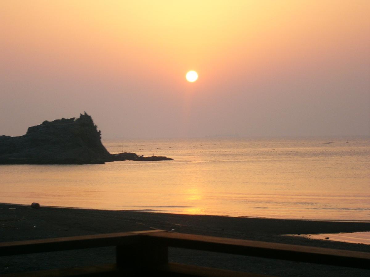 Oshinaya Hotel Kyonan Esterno foto